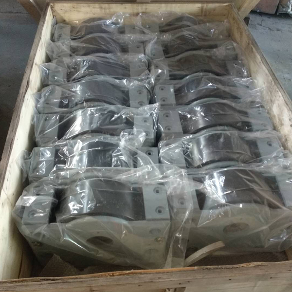 地轨小车无轮缘行走轮